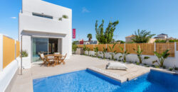 KEY READY Furnished 3 Bed Villa with Pool in Superb Location