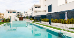 KEY READY APARTMENTS IN LA ZENIA