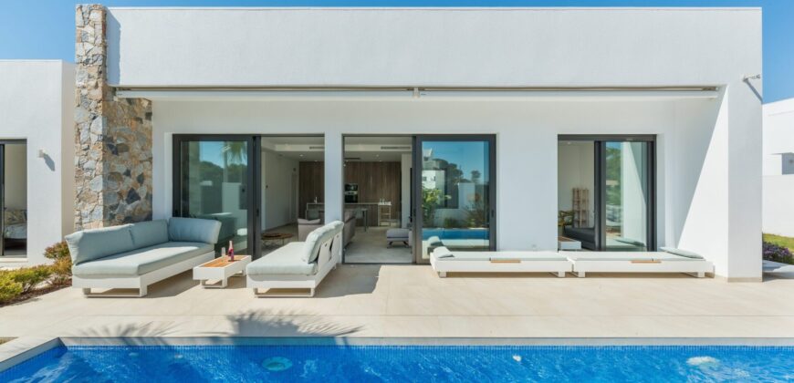 2B & 3B Super-modern luxury villa only 10 mins from beaches