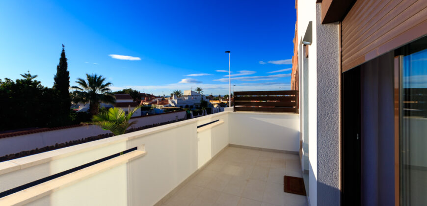 Brand-New Luxury 3 Bed Townhouse in Pilar de la Horadada