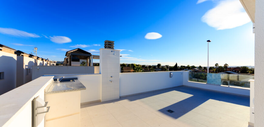 Brand-New Luxury 3 Bed Townhouse in Pilar de la Horadada