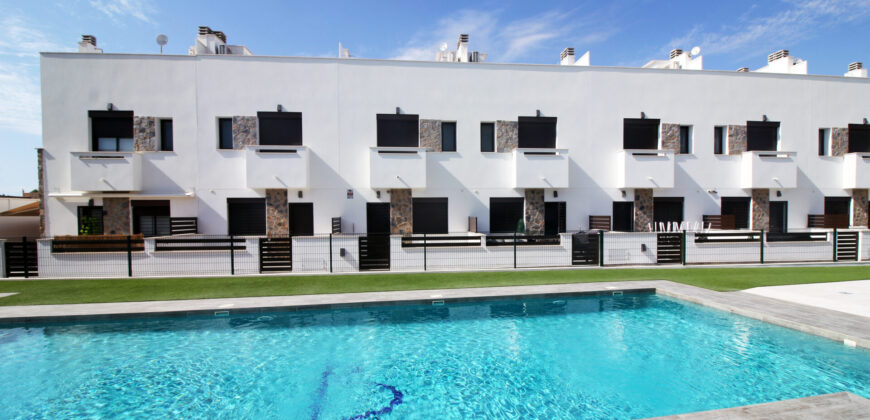 Brand-New Luxury 3 Bed Townhouse in Pilar de la Horadada