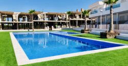 Semi-detached Luxury Villa with Pool in Los Balcones, Torrevieja