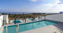 KEY READY Furnished Uber-Modern 4B Villa, Panoramic Ocean Views