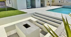 Customised 4 Bed Villa with Private Pool on Huge Corner Plot