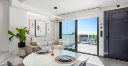 Luxury 3B Townhouse with Garage, Underbuild & Sea Views