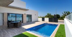 Single-Storey 3 Bed Villa with Private Pool in Daya Nueva