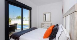 Single-Storey 3 Bed Villa with Private Pool in Daya Nueva