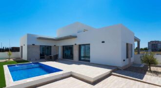 Luxury Villas in Daya Nueva With 3 bedrooms, 2 full bathrooms, basement & private pool