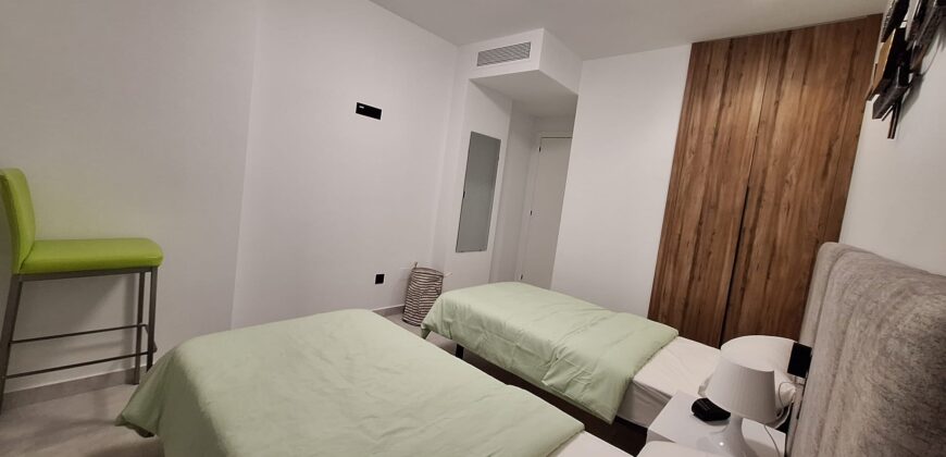 Modern Penthouse with Swimming Pool, Gym and Spa OB15 2/2