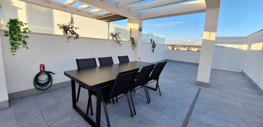 Modern Penthouse with Swimming Pool, Gym and Spa OB15 2/2