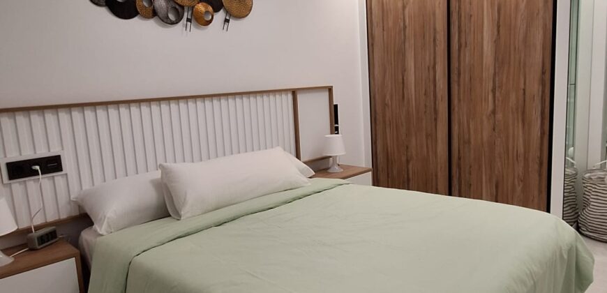 Modern Penthouse with Swimming Pool, Gym and Spa OB15 2/2