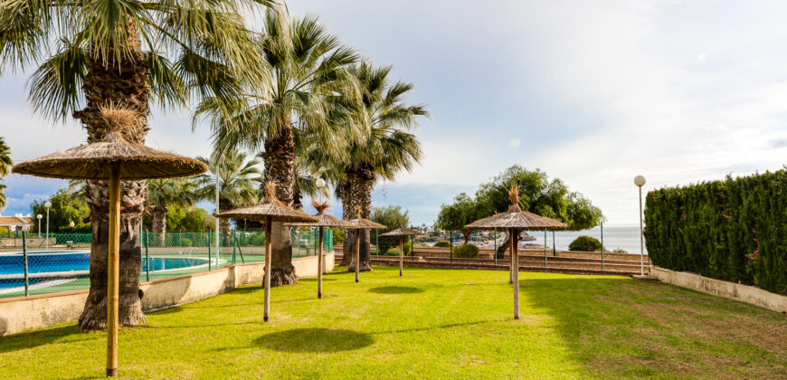 Stunning Sea View Penthouse with Swimming Pool First Line