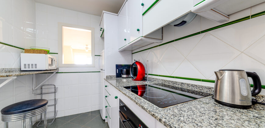 Stunning Sea View Penthouse with Swimming Pool First Line