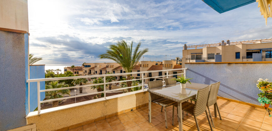 Stunning Sea View Penthouse with Swimming Pool First Line