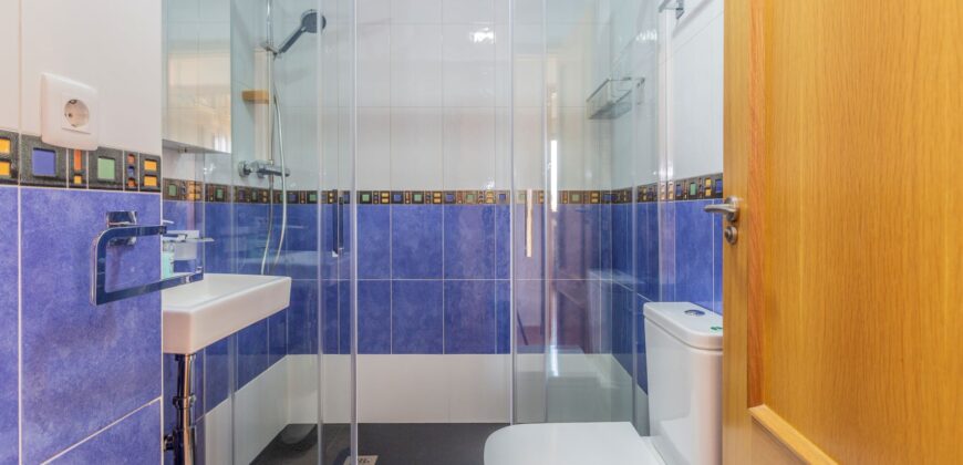 Gorgeous Sea View Penthouse with Swimming Pool