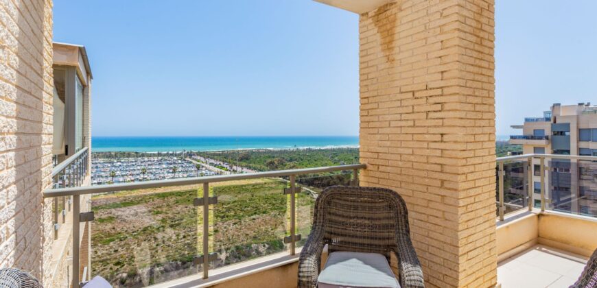 Gorgeous Sea View Penthouse with Swimming Pool