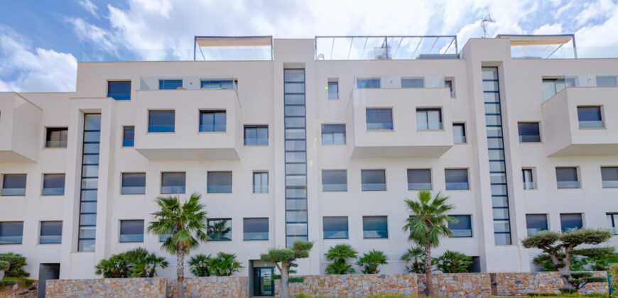 Luxury Apartment in Las Colinas Golf Club with Sea Views