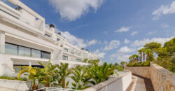 Luxury Apartment in Las Colinas Golf Club with Sea Views