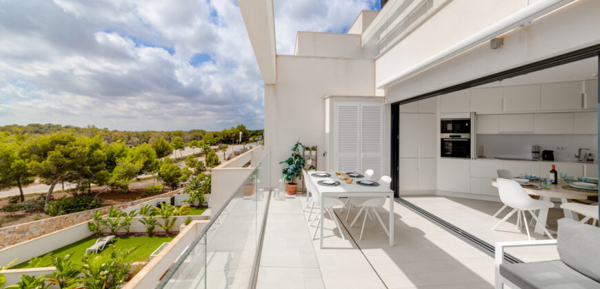 Luxury Apartment in Las Colinas Golf Club with Sea Views
