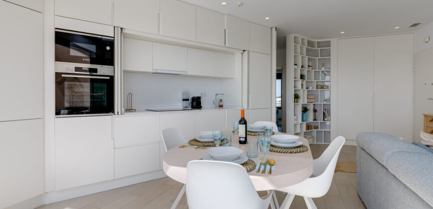 Luxury Apartment in Las Colinas Golf Club with Sea Views