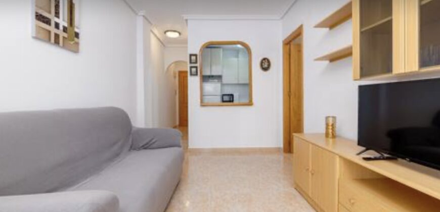 Bright Apartment Third Line From The Beach with Balcony