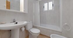 Bright Apartment Third Line From The Beach with Balcony