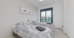 Modern Penthouse with Swimming Pool, Gym and Spa OB12 3/2