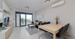 Modern Penthouse with Swimming Pool, Gym and Spa OB12 3/2