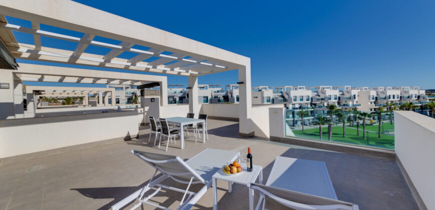 Modern Penthouse with Swimming Pool, Gym and Spa OB12 3/2