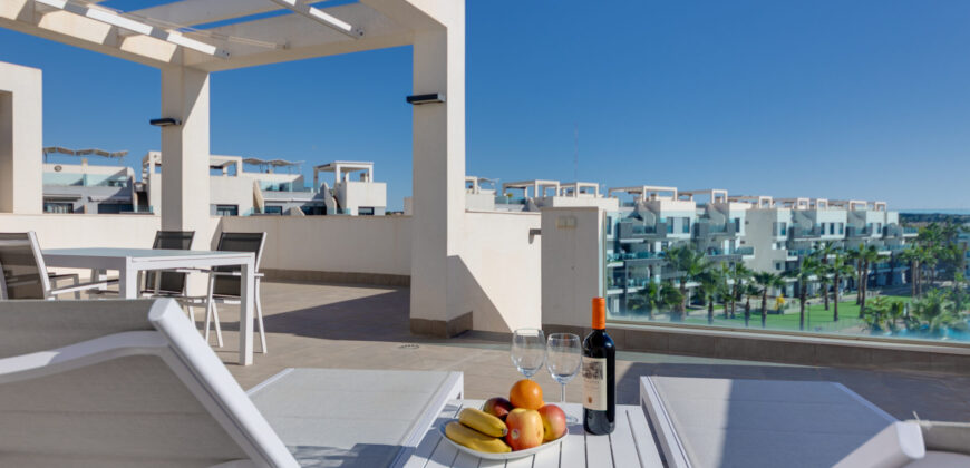 Modern Penthouse with Swimming Pool, Gym and Spa OB12 3/2