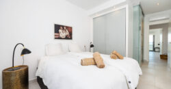 Modern and Bright Apartment with Swimming Pool, Gym and Spa OB13-2-2