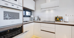 Modern and Bright Apartment with Swimming Pool, Gym and Spa OB13-2-2