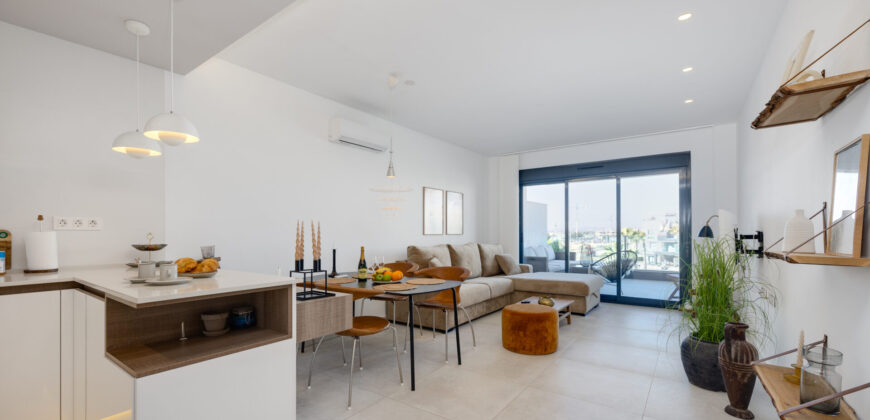 Modern and Bright Apartment with Swimming Pool, Gym and Spa OB13-2-2