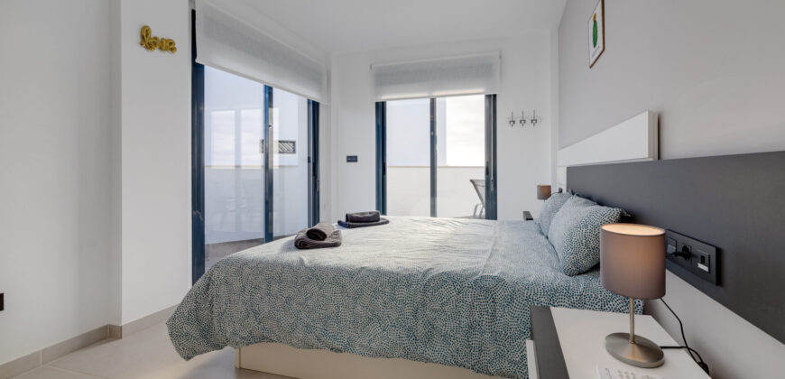 Modern Apartment with Sunny Terrace and Swimming Pool OB-Center