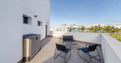 Modern Apartment with Sunny Terrace and Swimming Pool OB-Center