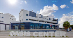 Modern Apartment with Sunny Terrace and Swimming Pool OB-Center