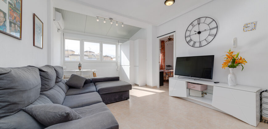 Sunny Penthouse- Urbanization with swimming pool-3rd line from the beach