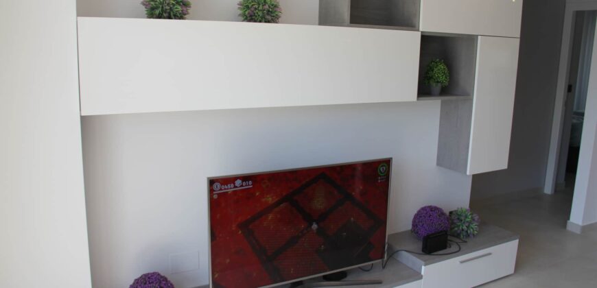 Modern Penthouse with Swimming Pool and Spa OB11 3/2