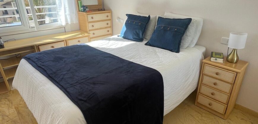 Stunning Sea View Penthouse with Swimming Pool First Line