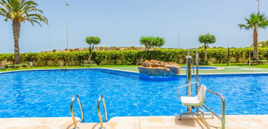 Gorgeous Sea View Penthouse with Swimming Pool